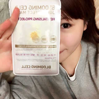 설레임코스메틱 블루밍셀 듀얼이펙트 리바이탈라이징팩 — 4점을 준 리뷰어가 2016년 12월 올린 사용 사진