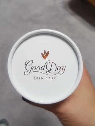 GoodDay Skincare GoodDay 강황크림 50g — 5점을 준 리뷰어가 2020년 1월 올린 사용 사진