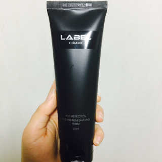 레이블옴므-labelhomme 포 리펙션 클렌징&쉐이빙 폼 — 3.5점을 준 리뷰어가 2017년 1월 올린 사용 사진
