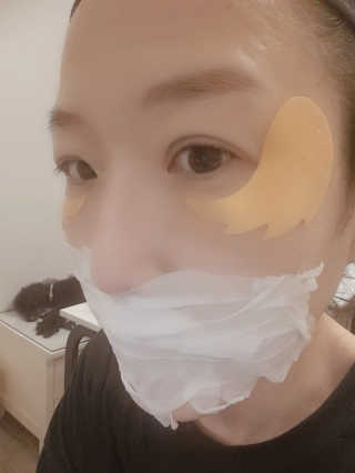 푸츄푸츄 Real repair skin cell premium patch — 4.33점을 준 리뷰어가 2018년 10월 올린 사용 사진