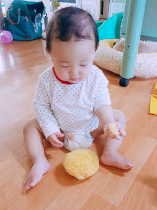 룰라러브 모공관리 끝 지중해산 천연해면 바디스펀지 — 5점을 준 리뷰어가 2018년 4월 올린 사용 사진