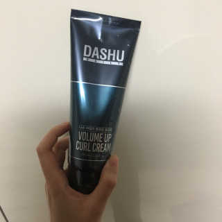 다슈코리아 다슈 데일리 볼륨 업 컬크림 150ml — 4.5점을 준 리뷰어가 2018년 10월 올린 사용 사진