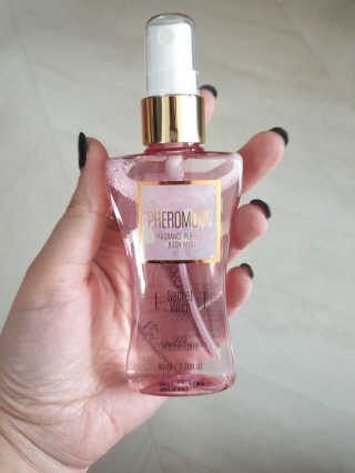 레드컨테이너 페로몬향 퍼퓸 바디미스트 80ml — 5점을 준 리뷰어가 2020년 2월 올린 사용 사진