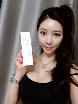 [더메디닥터] 글리셜 미셀라 클렌징 워터 — 4.5점을 준 리뷰어가 2019년 6월 올린 사용 사진