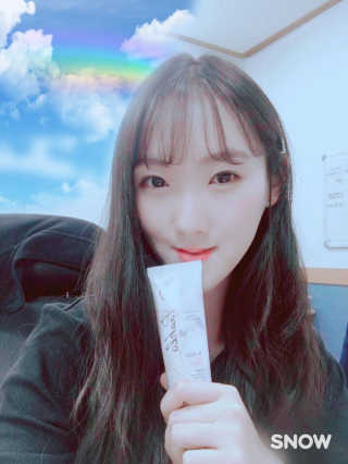 큐어스크립트 닥터폴스 치약 라임만다린향 — 5점을 준 리뷰어가 2018년 3월 올린 사용 사진