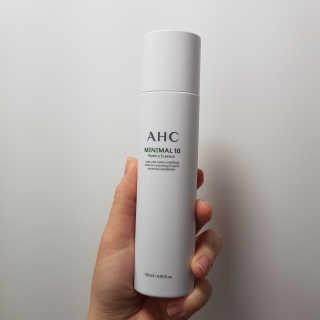AHC 에이 에이치 씨 미니멀 10 워터리 에센스 — 5점을 준 리뷰어가 2018년 12월 올린 사용 사진