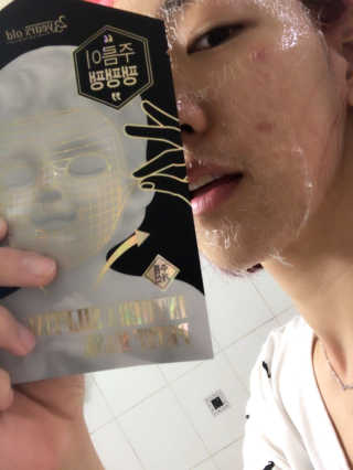 23years old 인쎄라 실프팅 쁘띠 마스크(5장) — 5점을 준 리뷰어가 2017년 5월 올린 사용 사진
