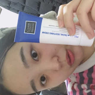 클레어테라피 프로 캄 페이셜 수딩 크림 — 4점을 준 리뷰어가 2019년 1월 올린 사용 사진