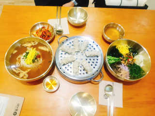 풍국면_강남직영점 [풍국면 강남직영점] 공팔세트 2종 중 택 1 — 5점을 준 리뷰어가 2018년 12월 올린 사용 사진