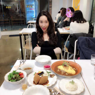 [에그썸] 토네이도 or 마그마 오믈렛 1+ 토르돈가스 1 — 5점을 준 리뷰어가 2018년 11월 올린 사용 사진