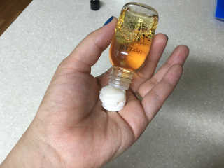 세포랩 바이오제닉 에센스 30ml 특별팩 — 1.5점을 준 리뷰어가 2018년 5월 올린 사용 사진