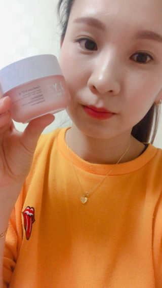 XYZ FORMULA 워터폴 라인 세라크라운 메모리 크림 — 4.67점을 준 리뷰어가 2018년 2월 올린 사용 사진