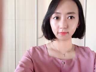 지고트 미네랄 UV 스네일 쿠션 리필포함 — 5점을 준 리뷰어가 2019년 8월 올린 사용 사진