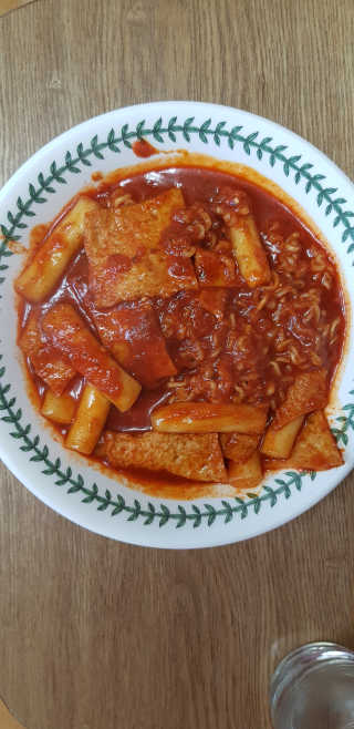 화곡미담 옛날 떡볶이 — 3점을 준 리뷰어가 2020년 3월 올린 사용 사진