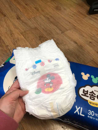 보솜이 베이비케어 팬티형 기저귀 — 4.5점을 준 리뷰어가 2019년 3월 올린 사용 사진
