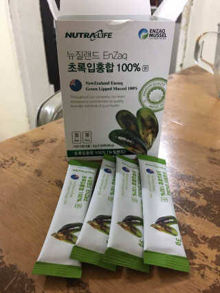 뉴트라라이프 뉴질랜드 EnZaq 초록입홍합환 — 4점을 준 리뷰어가 2017년 1월 올린 사용 사진