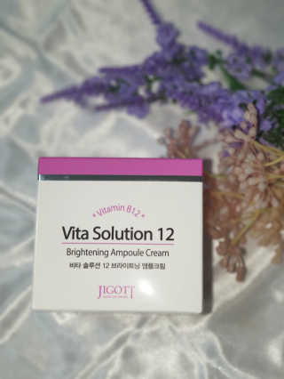 지고트 비타솔루션12 브라이트닝 앰플 크림 100ml — 3점을 준 리뷰어가 2019년 8월 올린 사용 사진