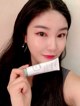 23years old 제로비티 인텐시브 베리어 — 5점을 준 리뷰어가 2018년 9월 올린 사용 사진