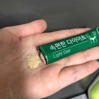 네츄럴굿띵스 속편한 다이어트 30포 — 5점을 준 리뷰어가 2019년 10월 올린 사용 사진