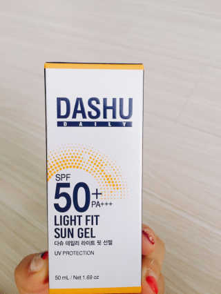 다슈코리아 다슈 데일리 라이트 핏 선젤 — 2.83점을 준 리뷰어가 2017년 8월 올린 사용 사진