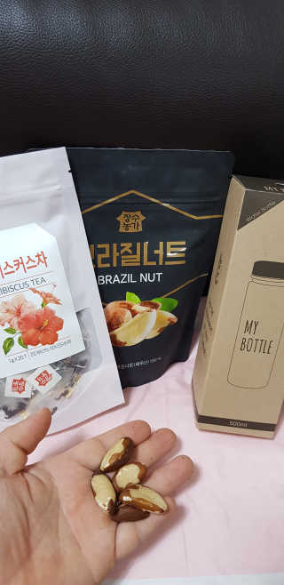 장수농가 브라질너트, 히비스커스 — 4점을 준 리뷰어가 2018년 7월 올린 사용 사진