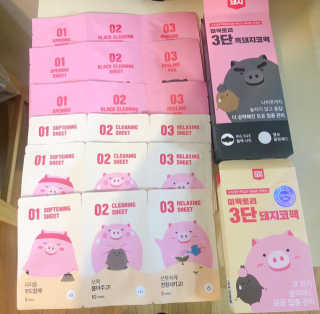 미팩토리 3단 돼지코팩 1box + 3단 흑돼지코팩 1box — 5점을 준 리뷰어가 2019년 8월 올린 사용 사진