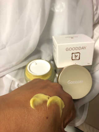 GoodDay Skincare GoodDay 강황 크림 — 3.5점을 준 리뷰어가 2019년 8월 올린 사용 사진