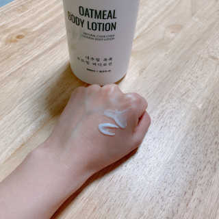 (주)에네스티 내추럴 촉촉  오트밀 바디로션 500ml — 5점을 준 리뷰어가 2020년 3월 올린 사용 사진
