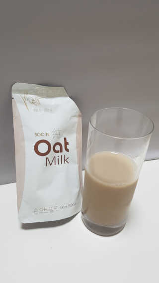 순오트밀크, soon oat milk — 4.67점을 준 리뷰어가 2018년 11월 올린 사용 사진