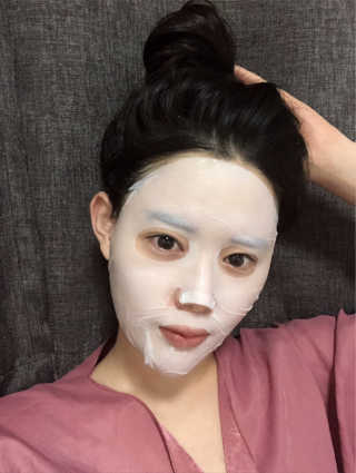 키노닉스 Querencia_Flawless 마스크팩 — 4점을 준 리뷰어가 2019년 5월 올린 사용 사진