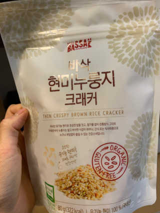 BASSAK 바삭 유기농 현미 누룽지 크래커 3종 — 5점을 준 리뷰어가 2019년 10월 올린 사용 사진