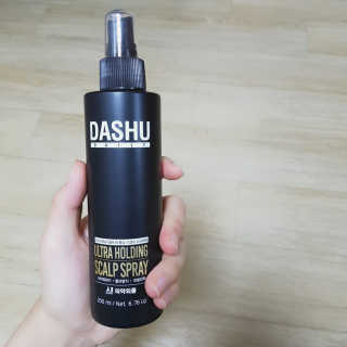 다슈코리아 다슈 데일리 탈모완화 초강력 헤어 스프레이 — 3.5점을 준 리뷰어가 2017년 10월 올린 사용 사진