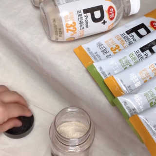 하림 P+ 닭가슴살 프로틴 쉐이크 — 5점을 준 리뷰어가 2019년 6월 올린 사용 사진