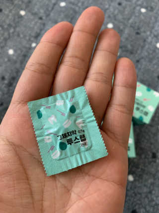 솔테라피 씹는 고체치약 투스탭 스파클레몬 6정 x 5박스 — 5점을 준 리뷰어가 2019년 5월 올린 사용 사진