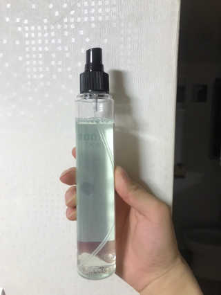 더블유드레스룸 드레스퍼퓸 150ml — 4.33점을 준 리뷰어가 2018년 10월 올린 사용 사진