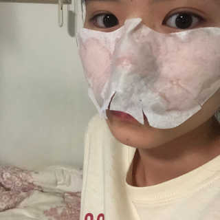 23years old 에어레이닉 포어 마스크 — 4점을 준 리뷰어가 2018년 6월 올린 사용 사진