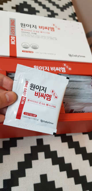 데일리드리 원이지비씨엠 — 3.5점을 준 리뷰어가 2019년 7월 올린 사용 사진