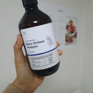 달리프 베러 퍼퓸 샴푸 1000ml 레이니데이 or 일랑로즈 — 5점을 준 리뷰어가 2020년 2월 올린 사용 사진
