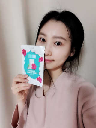 비알티씨 V10 파우더 클렌징 티백 2종 — 5점을 준 리뷰어가 2019년 2월 올린 사용 사진
