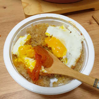 땡땡쿡 더실비김치찌개 2인분 710g 라면사리 포함 — 5점을 준 리뷰어가 2020년 2월 올린 사용 사진