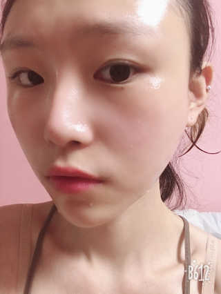 카미안느 더 퍼펙트 웨딩 마스크 — 5점을 준 리뷰어가 2018년 9월 올린 사용 사진