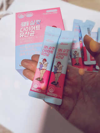 힐링팩토리 오늘도 가볍게 실컷 다이어트 유산균 — 5점을 준 리뷰어가 2020년 3월 올린 사용 사진