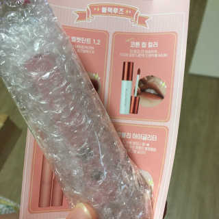 [블랙루즈] 펄블리 아이 글리터 4종 중 택 1 — 5점을 준 리뷰어가 2019년 8월 올린 사용 사진