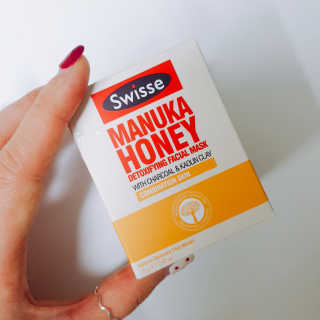 SWISSE 스위스 마누카 허니 디톡시파잉 페이셜 마스크 — 4.5점을 준 리뷰어가 2020년 1월 올린 사용 사진
