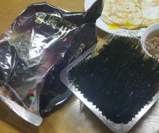 광천우리맛김 한봉지 2~3인분, 맛있는 우리재래식탁김26매20봉 — 5점을 준 리뷰어가 2018년 4월 올린 사용 사진