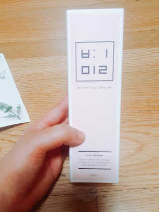 비밀 프리미엄 이너클렌저 - 로즈골드 — 4점을 준 리뷰어가 2018년 3월 올린 사용 사진