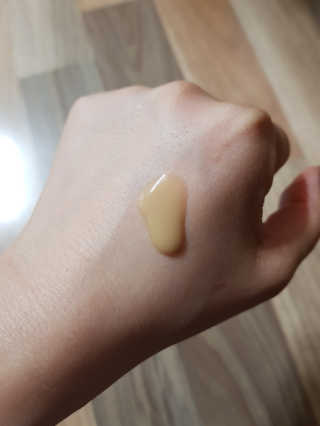 보타니티 [홍]조[진]정[결]케어 플라본 세럼 — 4.33점을 준 리뷰어가 2018년 5월 올린 사용 사진