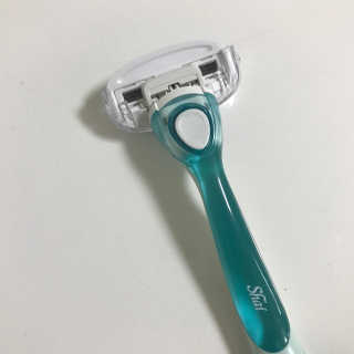 도루코 페이스 [여성용 제모기] 도루코 샤이 크리미 — 4점을 준 리뷰어가 2018년 5월 올린 사용 사진
