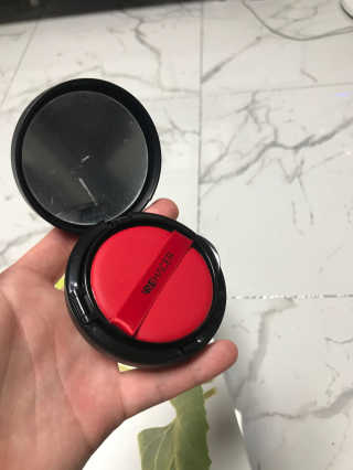 리하셀 아우라 쿠션 팩트 21호,23호 SPF50+ PA++++ — 4점을 준 리뷰어가 2019년 10월 올린 사용 사진