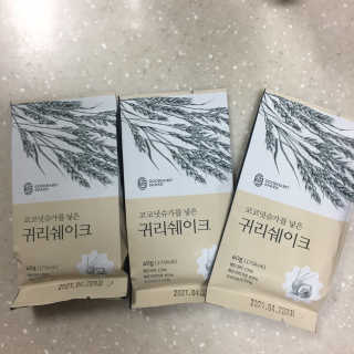 [착한습관]건강한 한끼, 귀리 쉐이크와 서리태 쉐이크 — 5점을 준 리뷰어가 2019년 7월 올린 사용 사진